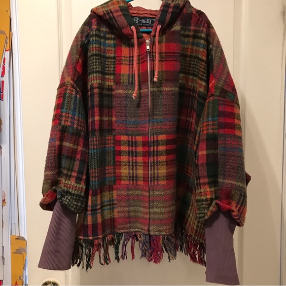 Vintage Child  hooded Plaid Cape - Bside by Boy London - Picture 5 of 10